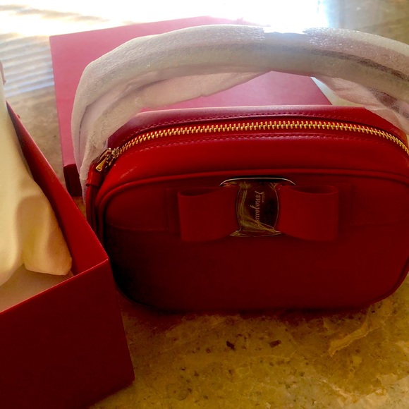 Salvatore Ferragamo Handbags - Salvatore Ferragamo vara bow crossbody bag